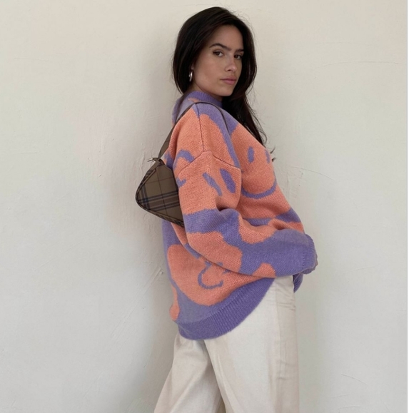 💜🧡The Willow🧡💜 SMILEY FACES PULLOVER SWEATER - Picture 6 of 9